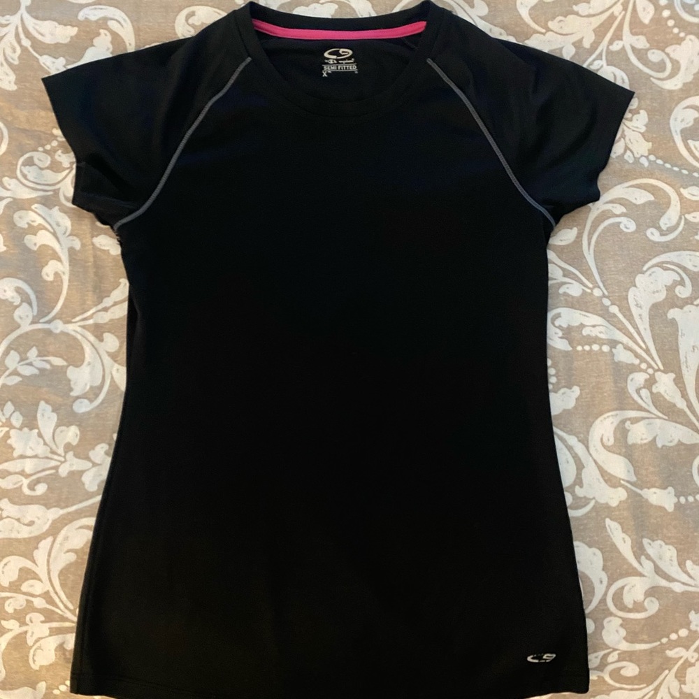 Workout top